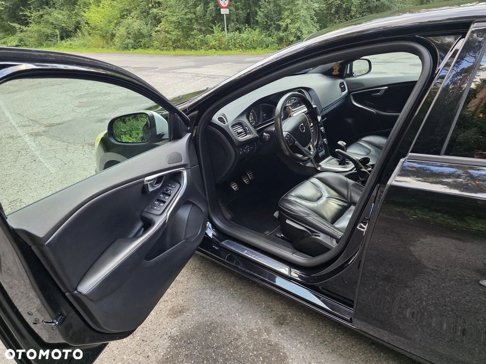 Volvo V40 D3 RDesign - 13
