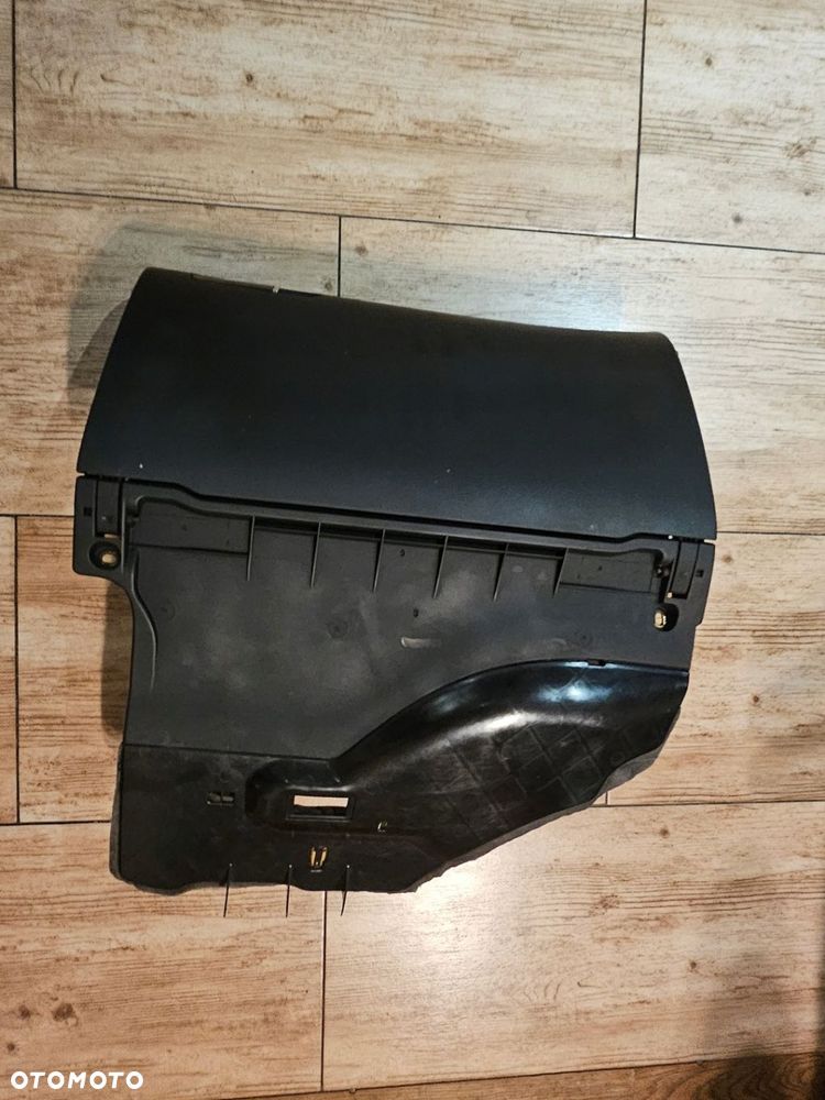 SCHOWEK PASAŻERA AUDI A4 B7 04 EU - 15