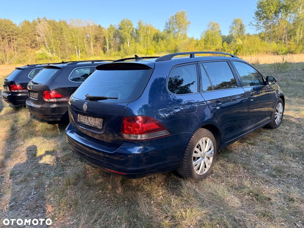 Volkswagen Golf 1.6 TDI DPF BlueMotion Technology MATCH - 2