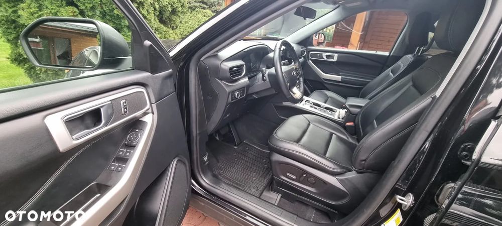 Ford Explorer - 7