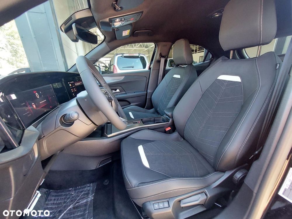 Opel Mokka 1.2 T mHEV Ultimate S&S eDTC6 - 11