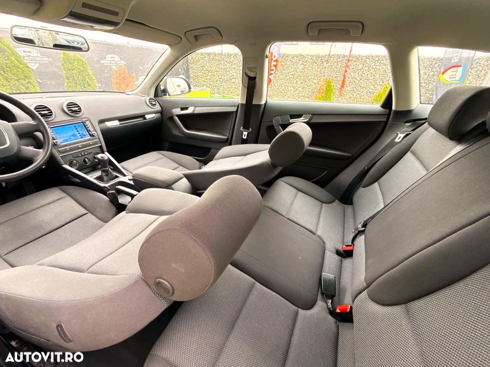 Audi A3 1.6 Sportback Ambiente - 23