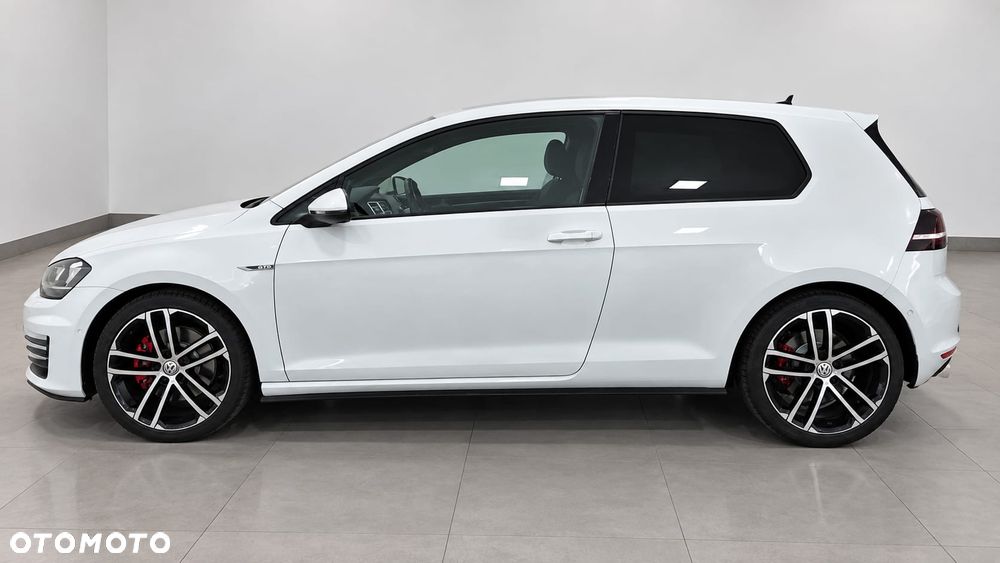 Volkswagen Golf - 7