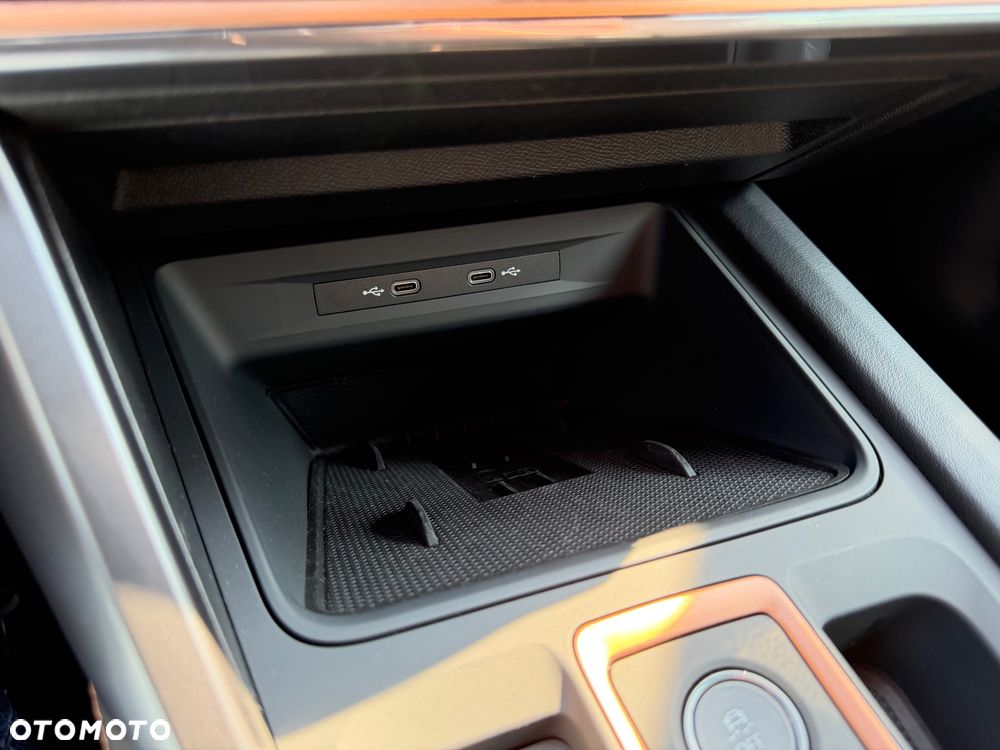 Cupra Formentor 1.5 eTSI DSG - 24