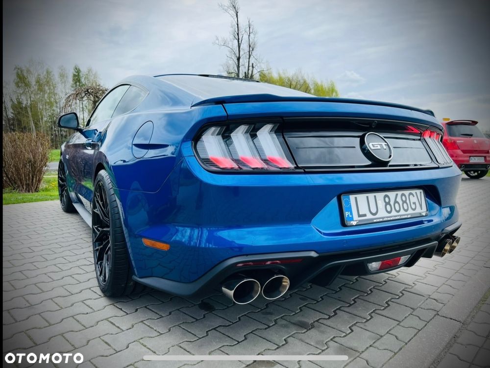 Ford Mustang 5.0 V8 GT - 4