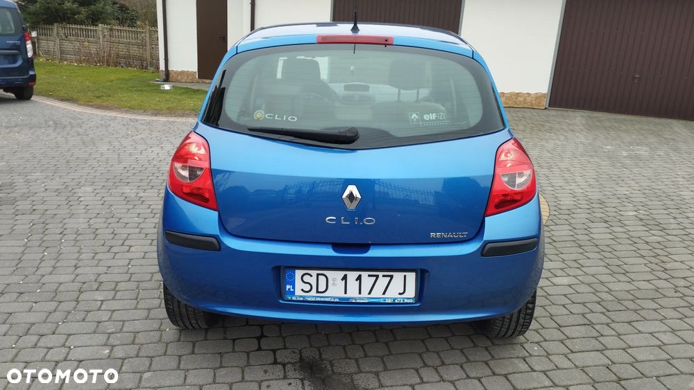 Renault Clio - 4