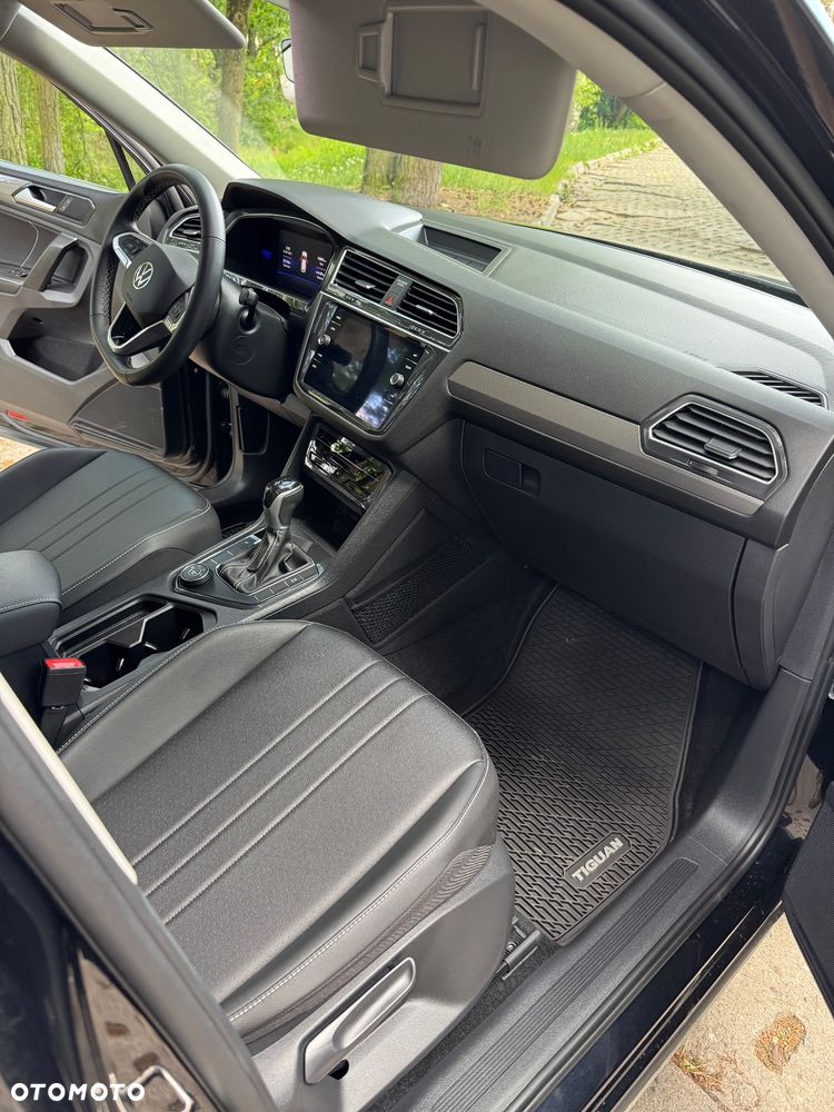 Volkswagen Tiguan 2.0 TSI 4Mot Elegance DSG - 20