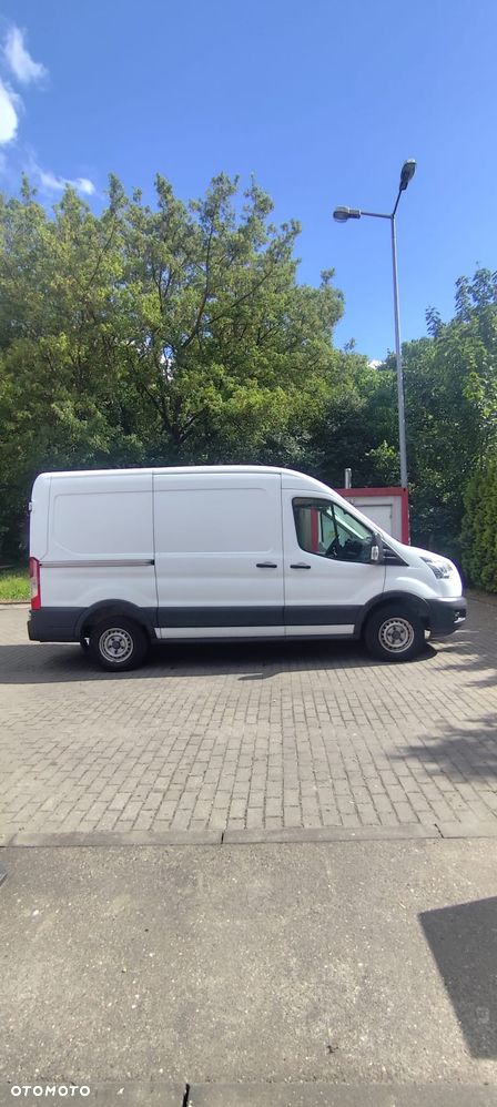Ford Transit - 1