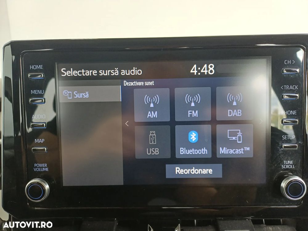 Toyota Corolla Sedan 1.8 HSD Dynamic - 19