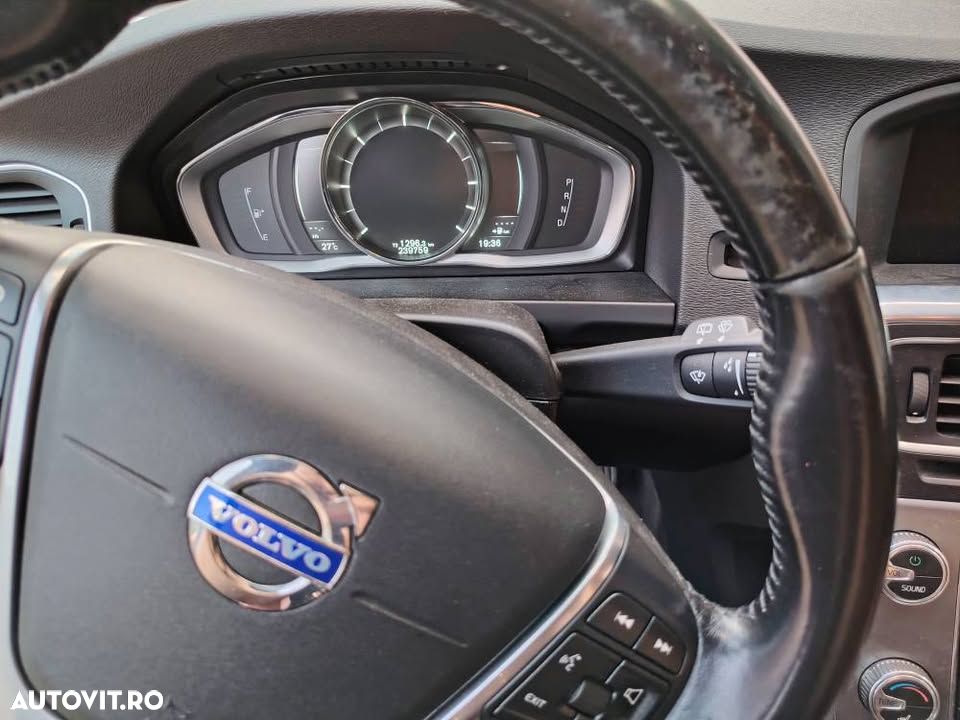 Volvo S60 - 13