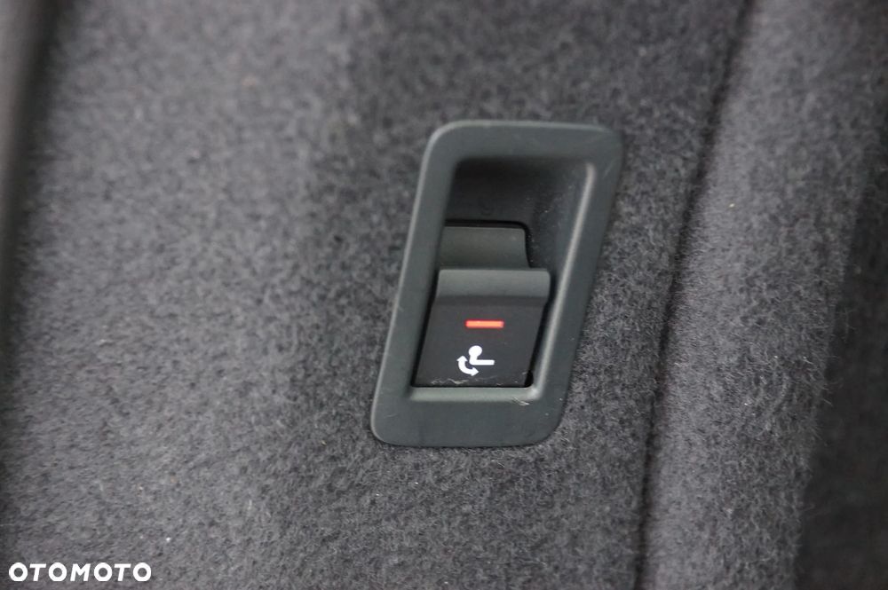 Audi A4 Allroad 2.0 TDI Quattro S tronic - 32