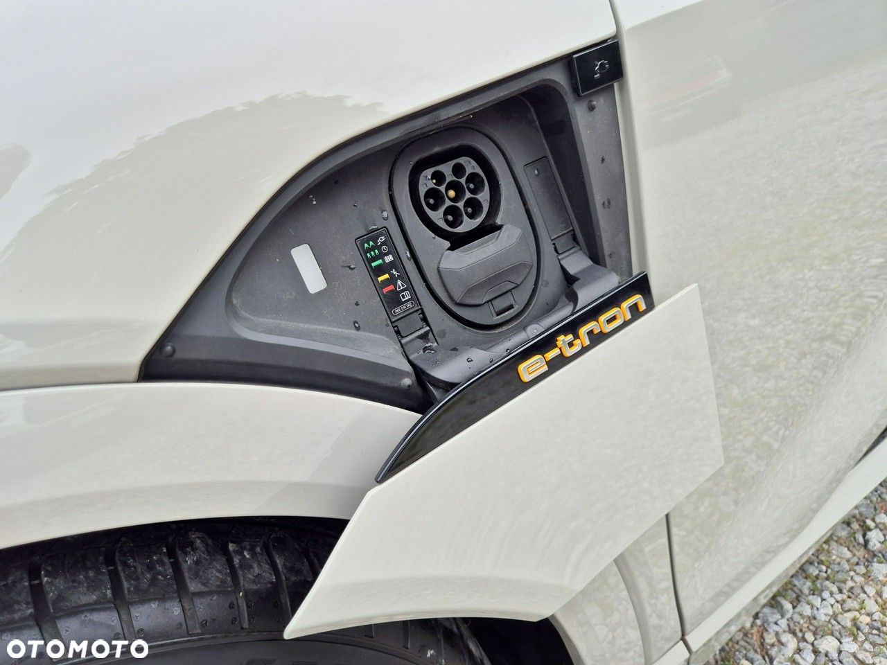 Audi e-tron 55 Quattro - 16