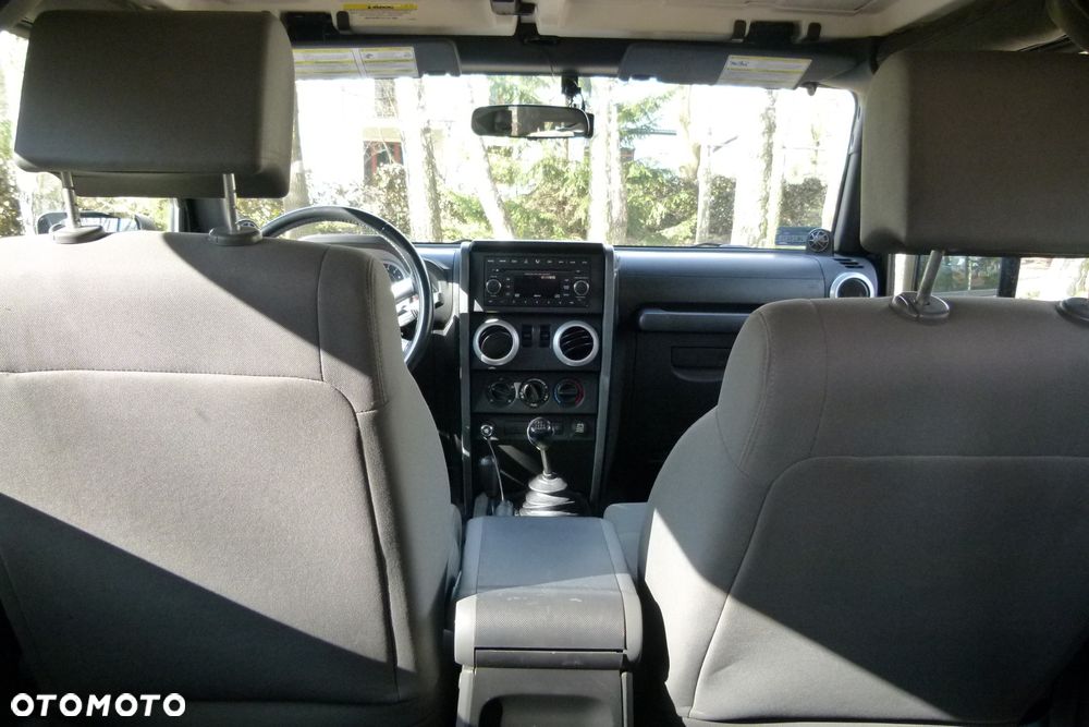 Jeep Wrangler - 7