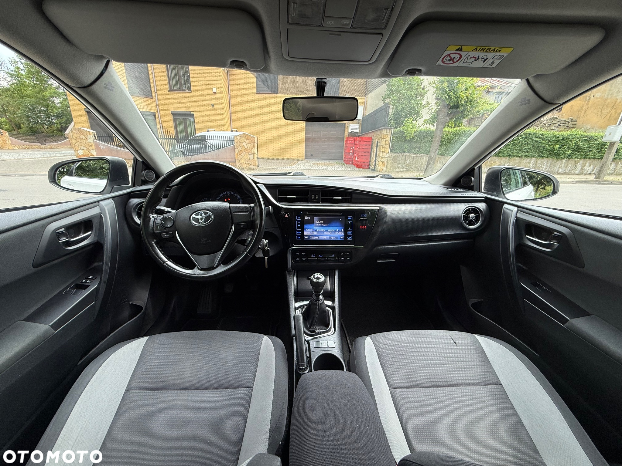 Toyota Auris 1.4 D-4D Touring Sports Edition - 15