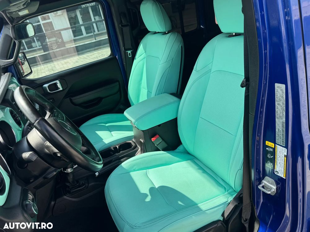 Jeep Wrangler - 18