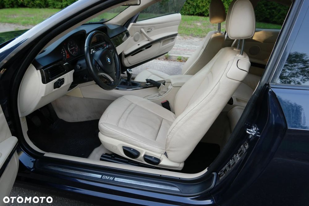 BMW Seria 3 - 18