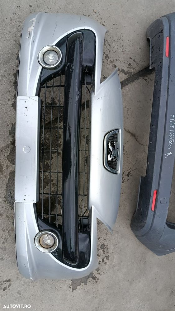 Bara fata cu proiectoare, Peugeot 207 Sedan - 1