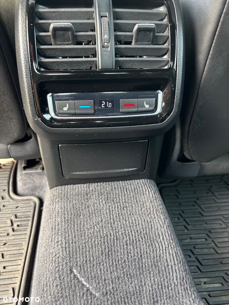 Volkswagen Arteon 2.0 TSI OPF 4Motion DSG R-Line - 15