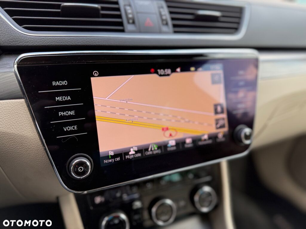 Skoda Superb 1.5 TSI ACT Style DSG - 28