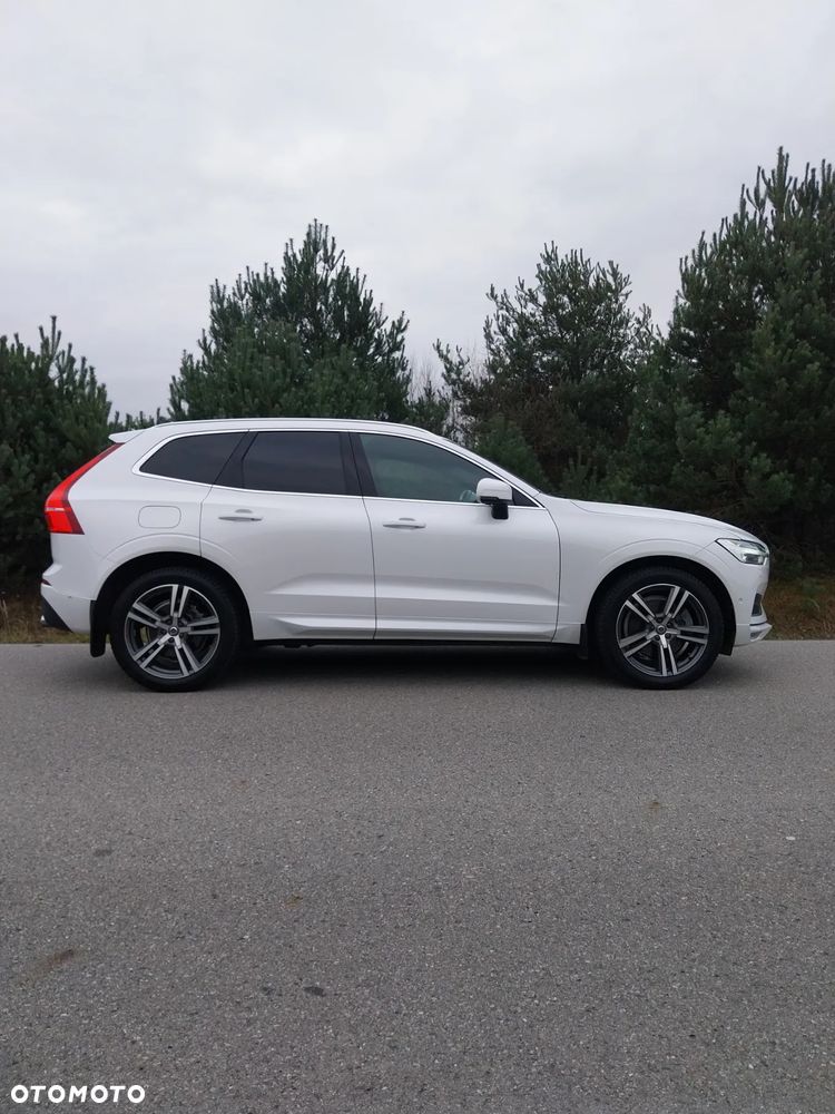 Volvo XC 60 T6 AWD Geartronic Momentum - 9