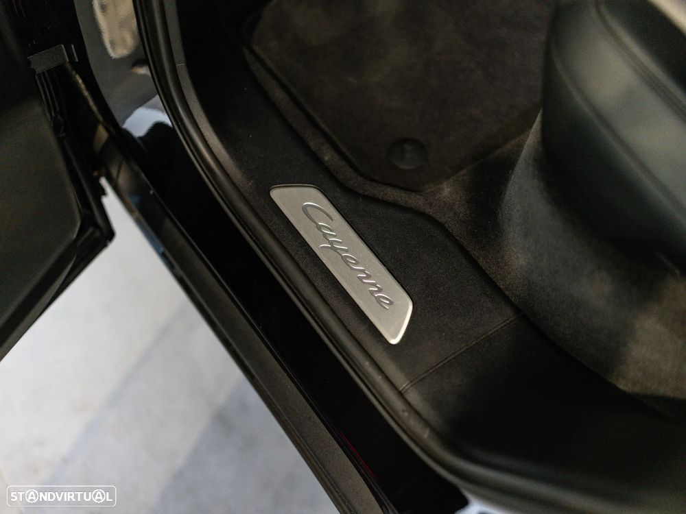 Porsche Cayenne E-Hybrid - 39