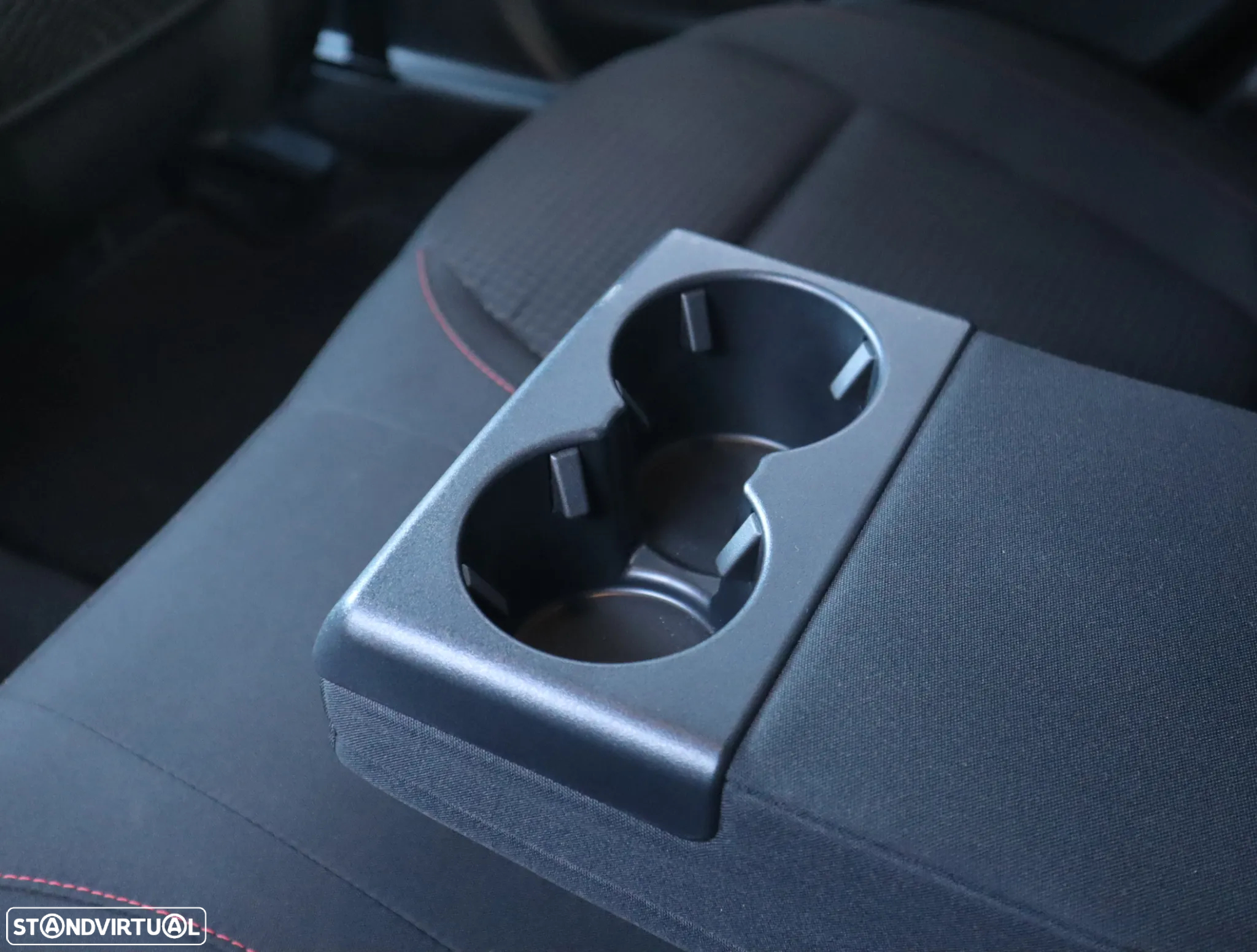 Ford Focus SW 1.0 EcoBoost MHEV ST-Line - 52