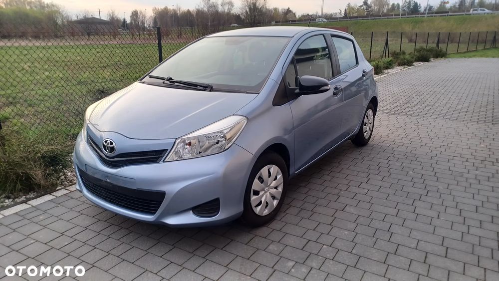 Toyota Yaris 1.0 VVT-i - 9
