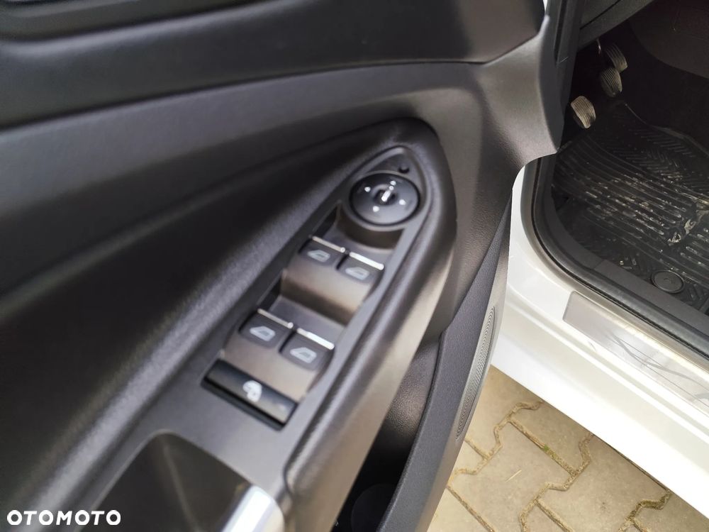 Ford Kuga 2.0 TDCi 4x4 Individual - 33