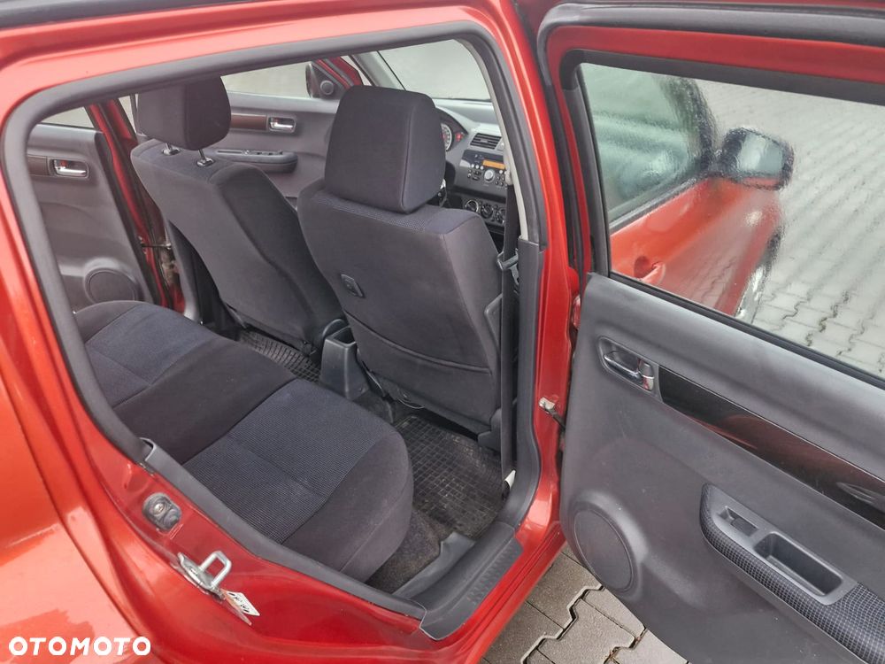 Suzuki Swift 1.3 GS / Premium 4WD - 9