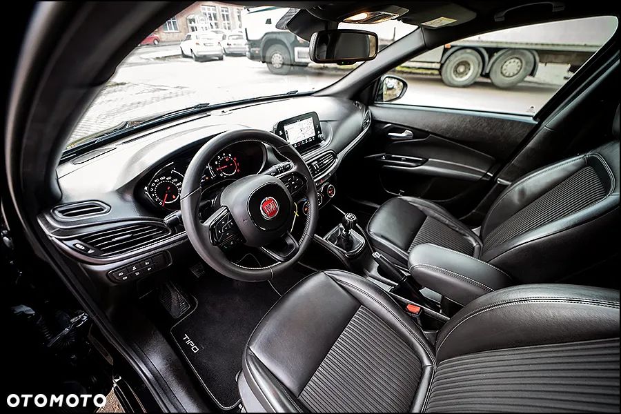 Fiat Tipo 1.4 T-Jet 16v S-Design - 15