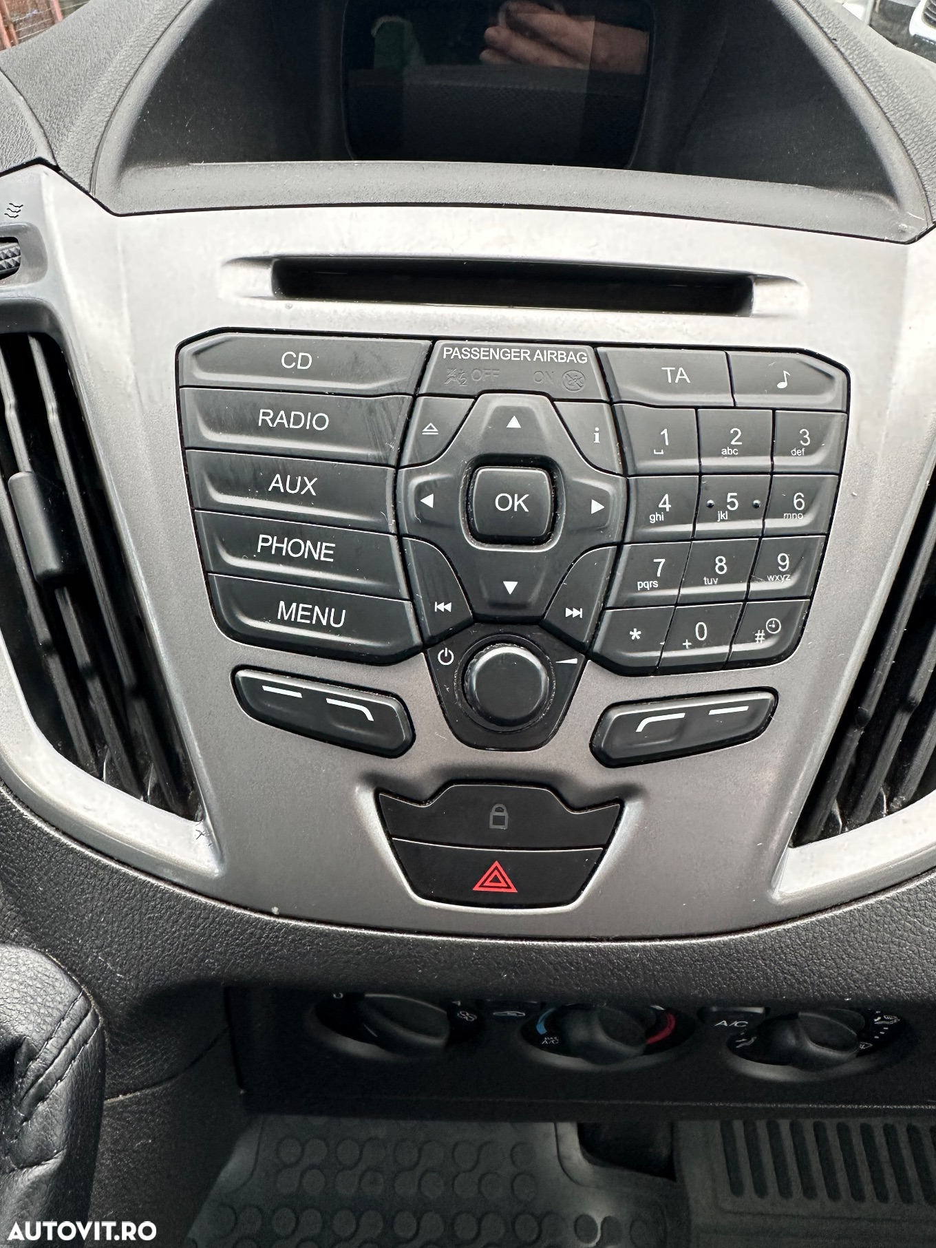 Ford Transit Custom 300 L2H2 VA Trend - 13