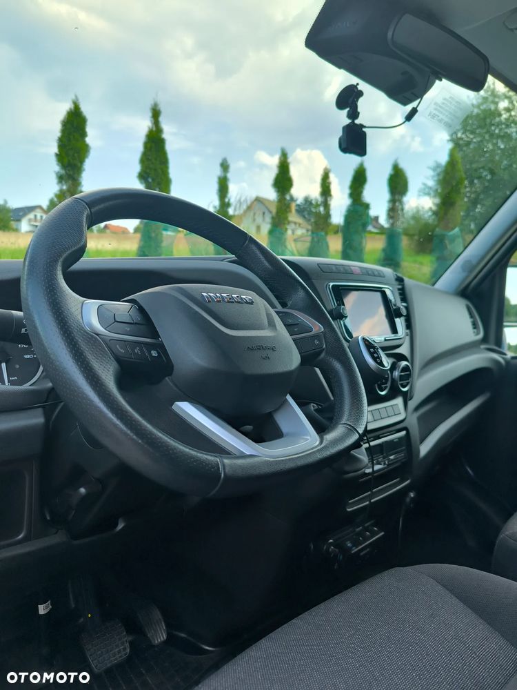 Iveco 70c18 - 12