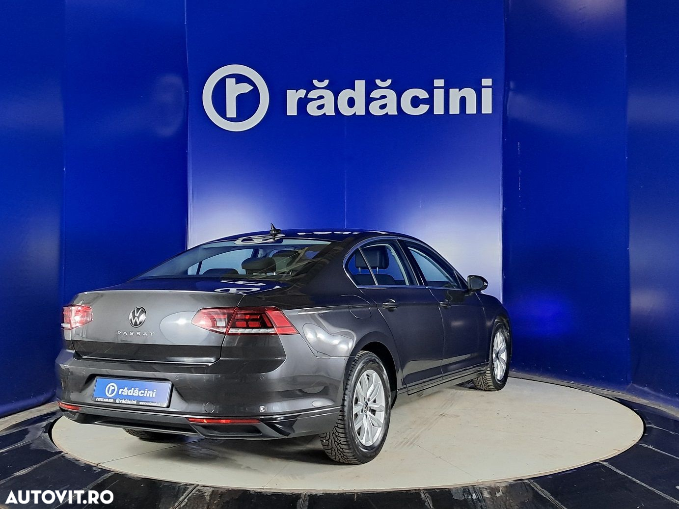 Volkswagen Passat - 7