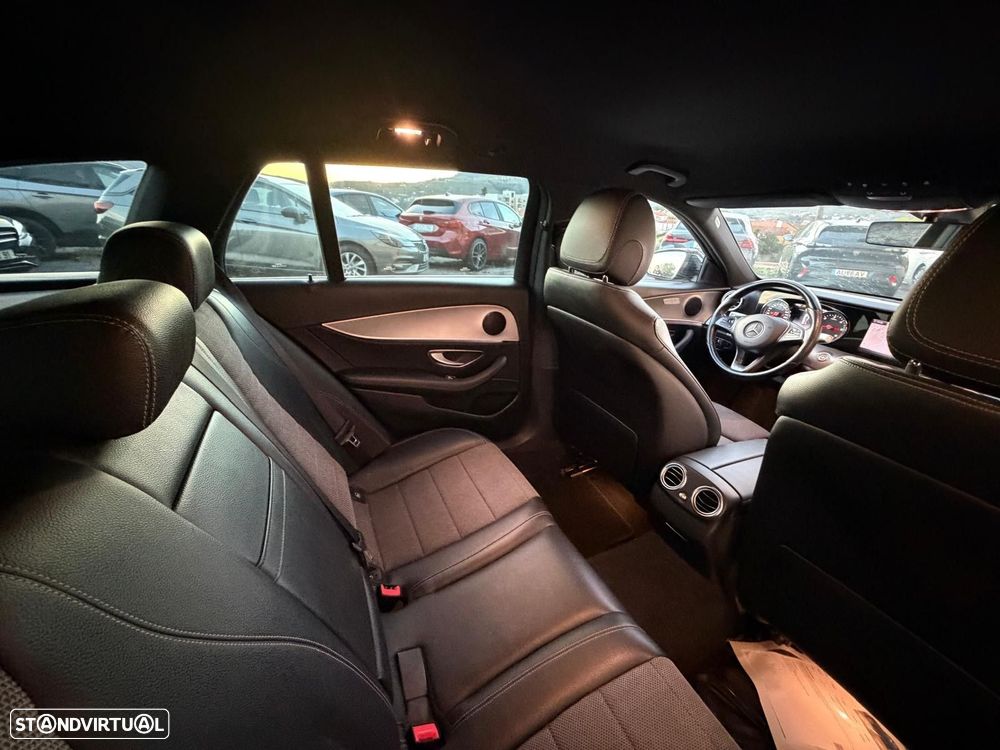 Mercedes-Benz E 220 d Exclusive Line - 6