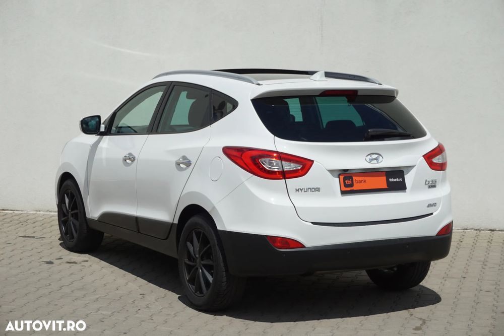 Hyundai ix35 2.0 CRDI 4WD Automatik Style - 11
