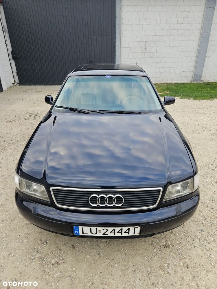 Audi A8 3.7 Tiptronic - 2