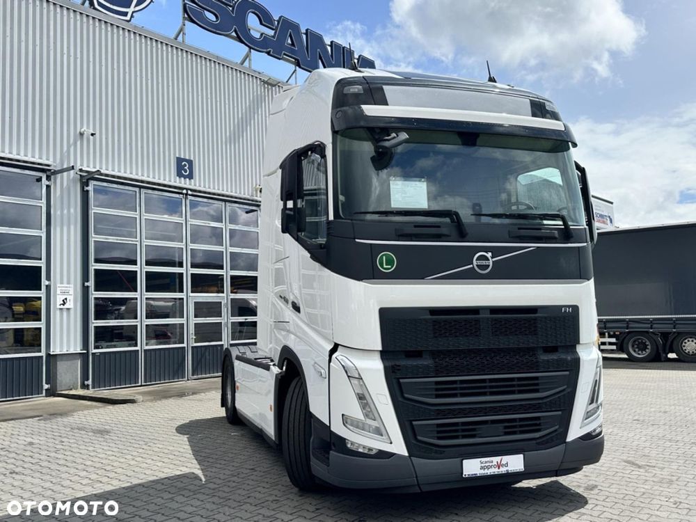 Volvo FH 4X2 460 Globetrotter XL - 2