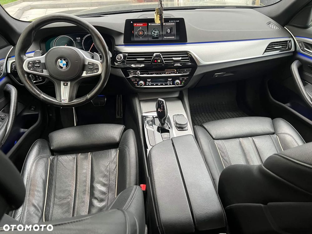 BMW Seria 5 540i xDrive M Sport sport - 11