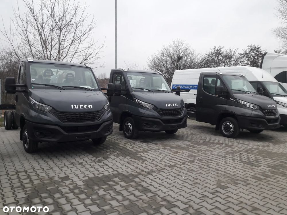 Iveco DAILY 50C18 50c16 silnik 3.0 //NAJMOCNIEJSZY// Dmc 3500kg RAMA do ZABUDOWY// NOWY POLSKI SALON// KAŻDA ZABUDOWA - wywrotka / kiper HDS , Skrzynia, platforma, kontener, do żywca,izoterma chłodnia mroźnia , WINDA, laweta / najazd.... - 1
