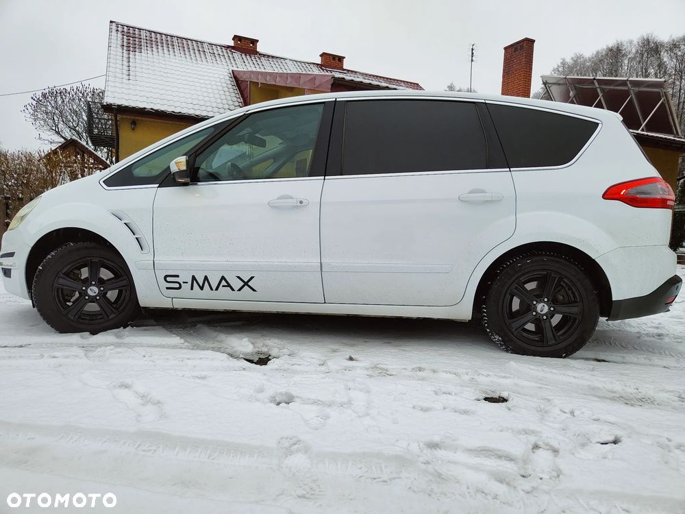 Ford S-Max - 22