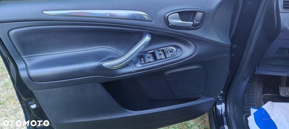 Ford S-Max 2.0 TDCi Titanium - 23