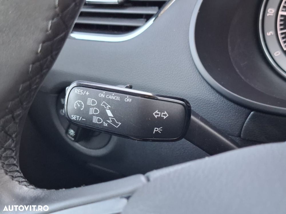 Skoda Octavia 2.0 TDI DSG Style - 30