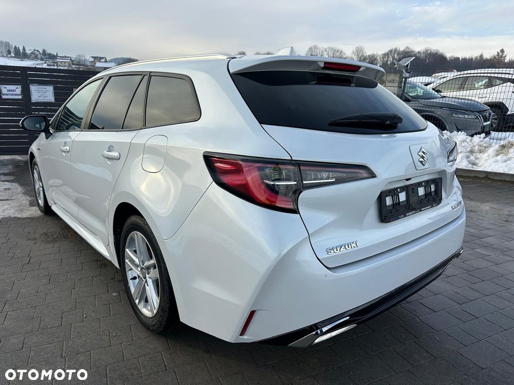 Suzuki Swace 1.8 Hybrid CVT Comfort+ - 4