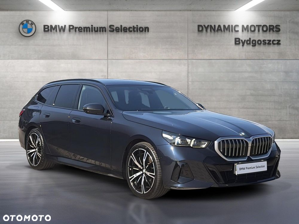 BMW Seria 5 520d xDrive mHEV M Sport - 8