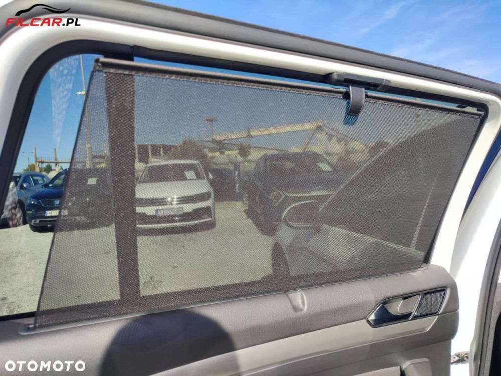 Volkswagen Passat - 15