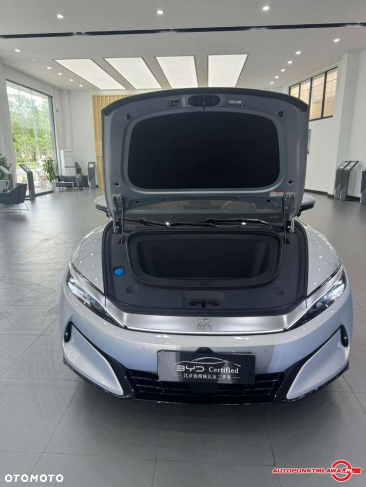 BYD Han L - 5