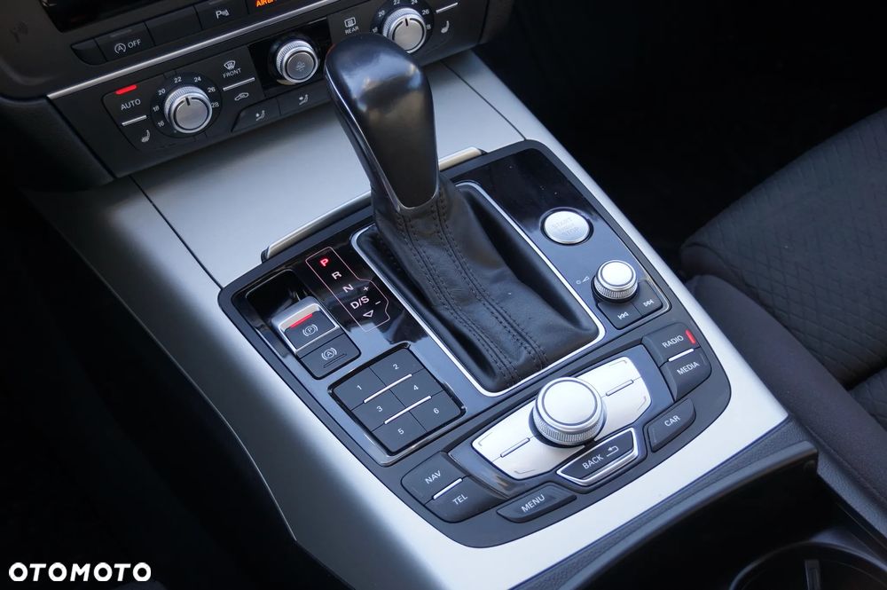 Audi A6 Avant 2.0 TDI quattro S tronic - 19