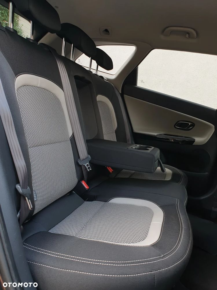 Kia Ceed Cee'd 1.6 GDI XL - 32
