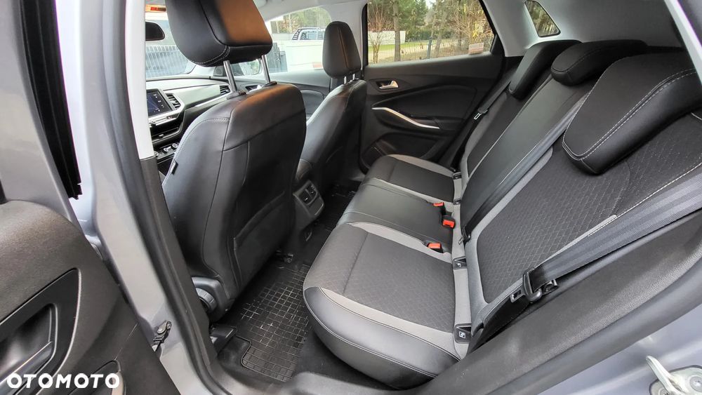 Opel Grandland 1.5 CDTI Business Elegance S&S - 30