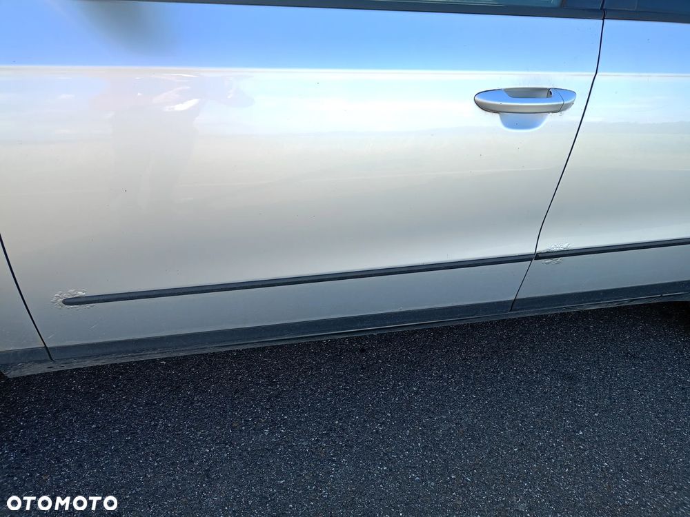 Volkswagen Passat 1.9 TDI Comfortline - 5